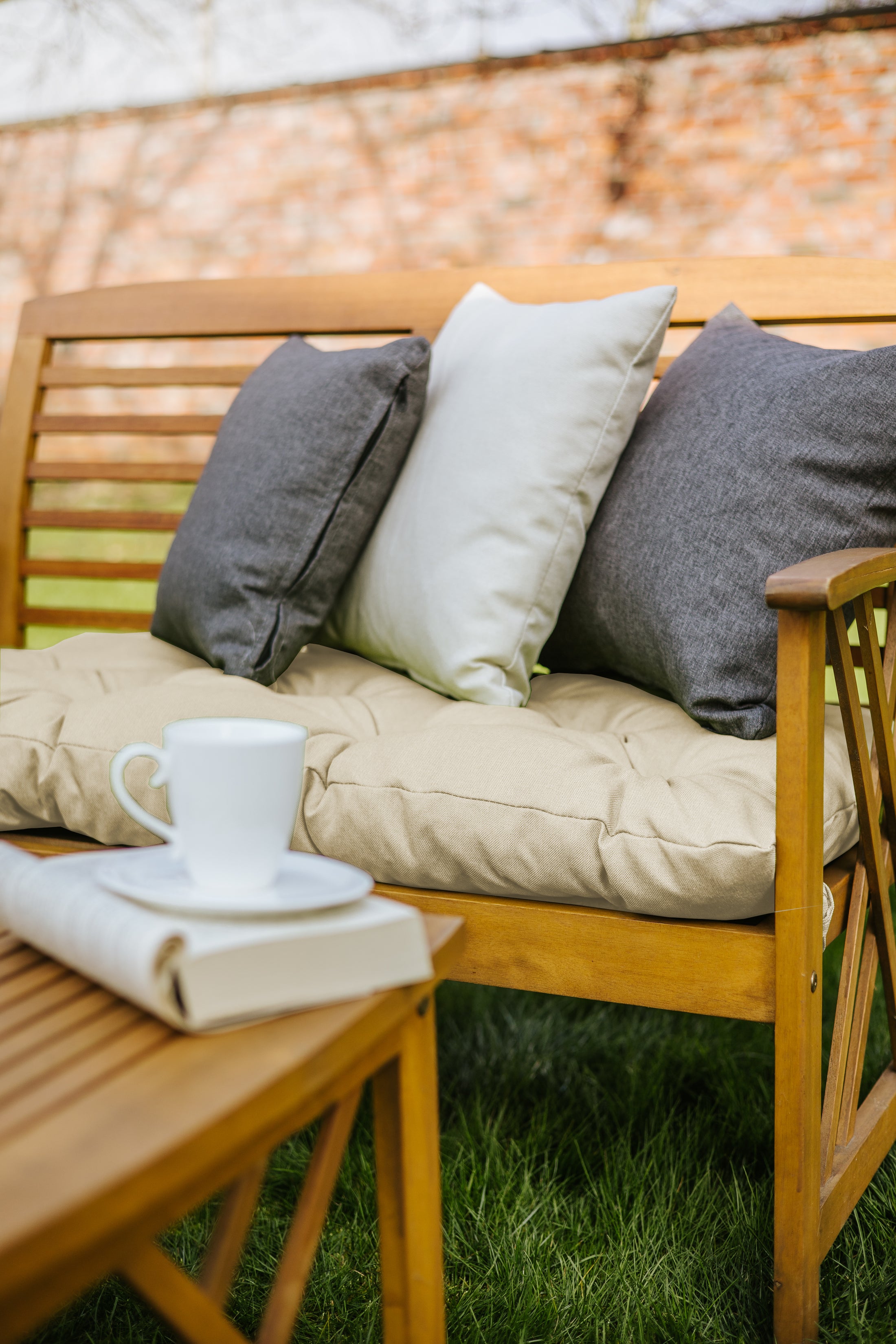 Quilted bench cushion - RELAX